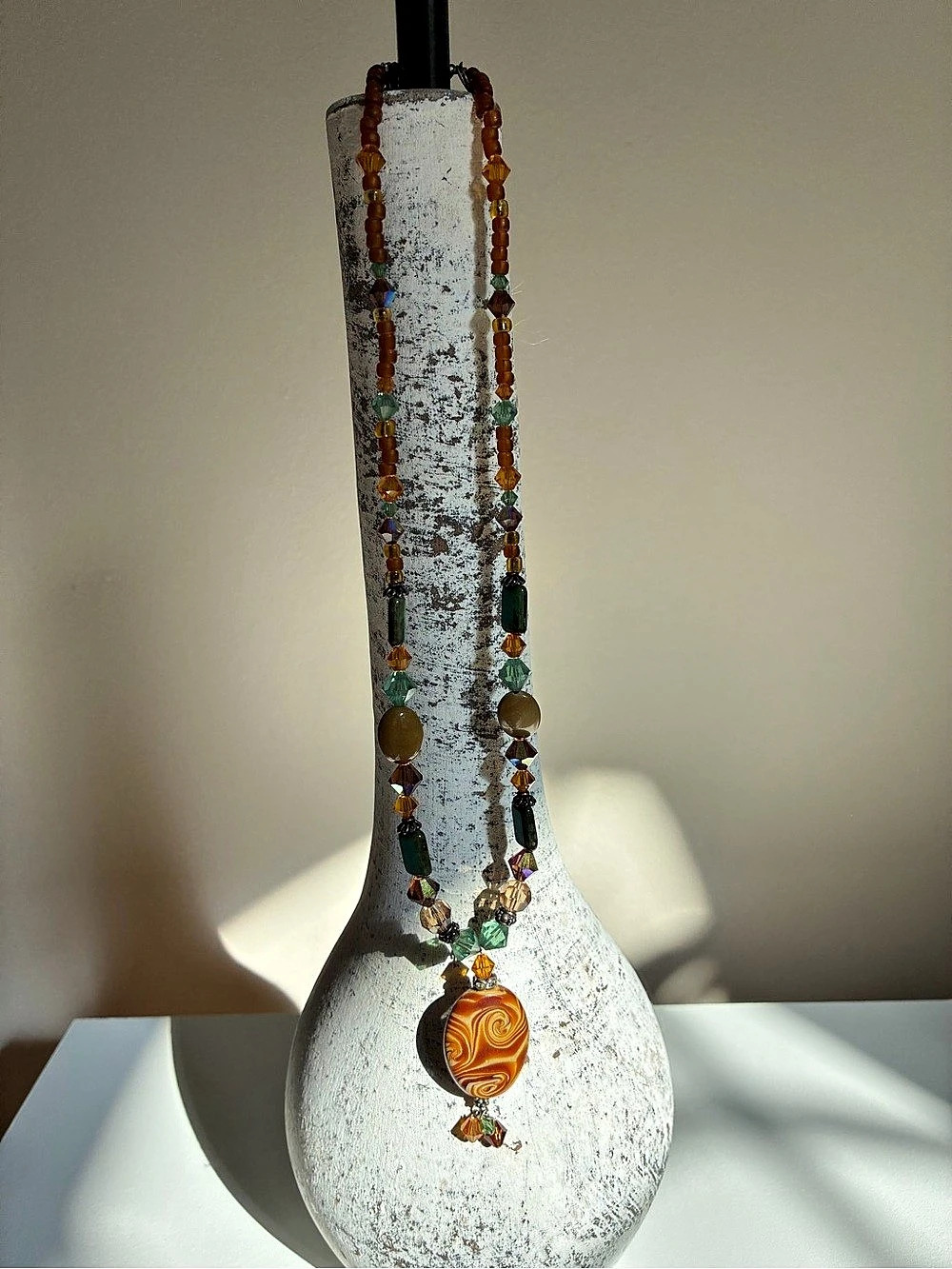 Vintage 20yr Banded Agate Pendant Necklace Crystals Turquoise Boho 10"